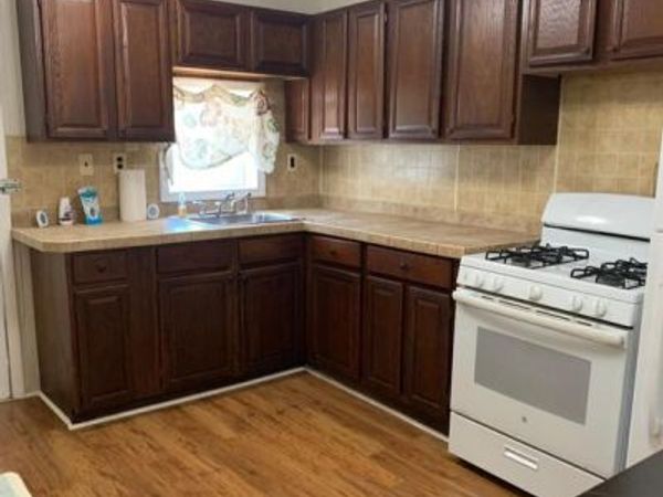 1110 READ , WILMINGTON, DE 19805