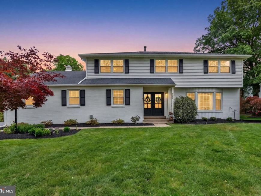 500 Countess Drive, Yardley, PA 19067 Main Photo