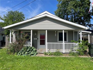 611 S Logan Street, Elyria, OH 44035