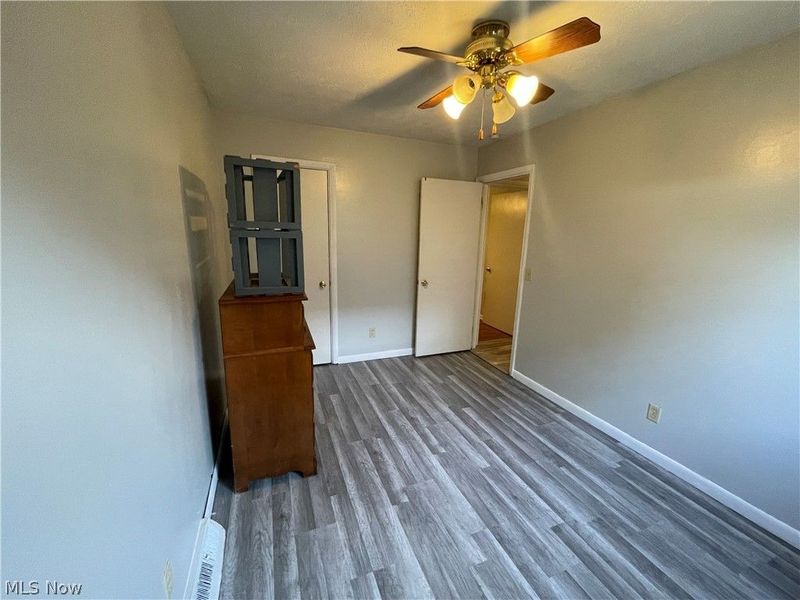 611 S Logan Street, Elyria, OH 44035 Photo 14