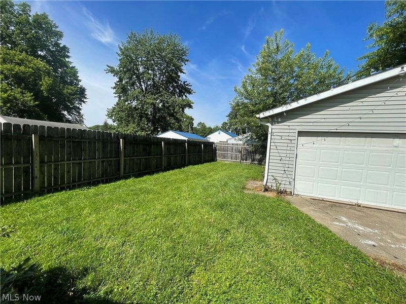 611 S Logan Street, Elyria, OH 44035 Photo 22