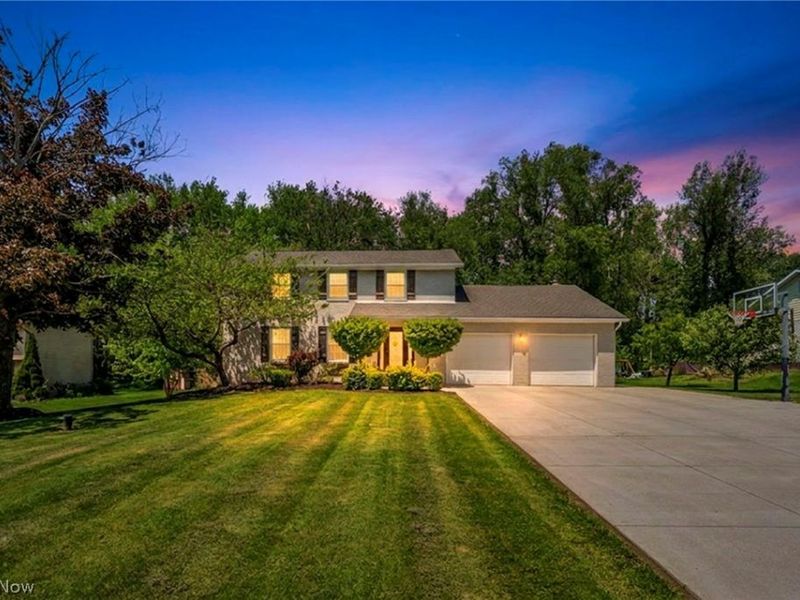 2635 Henrietta Drive, Green, OH 44685 Photo 2