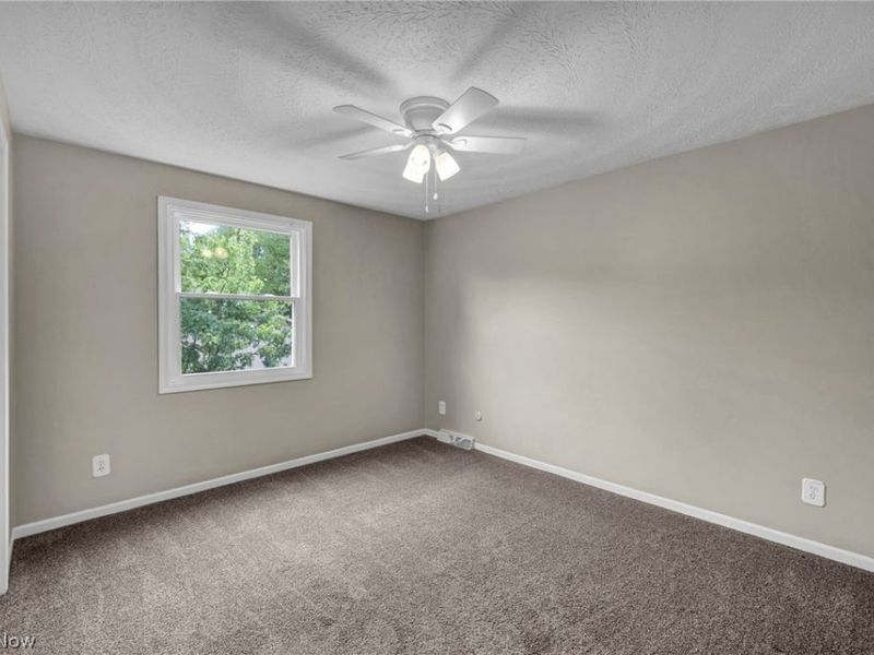 2635 Henrietta Drive, Green, OH 44685 Photo 26