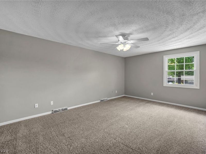 2635 Henrietta Drive, Green, OH 44685 Photo 31
