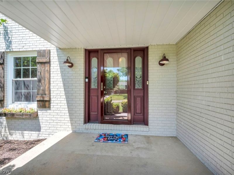2635 Henrietta Drive, Green, OH 44685 Photo 4
