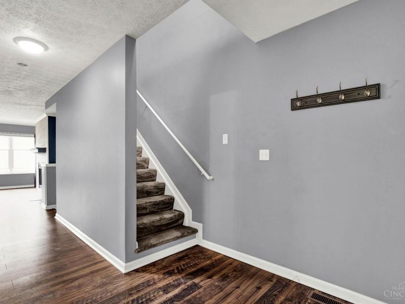 10555 Montgomery Road, Unit 70, Montgomery, OH 45242 Photo 14