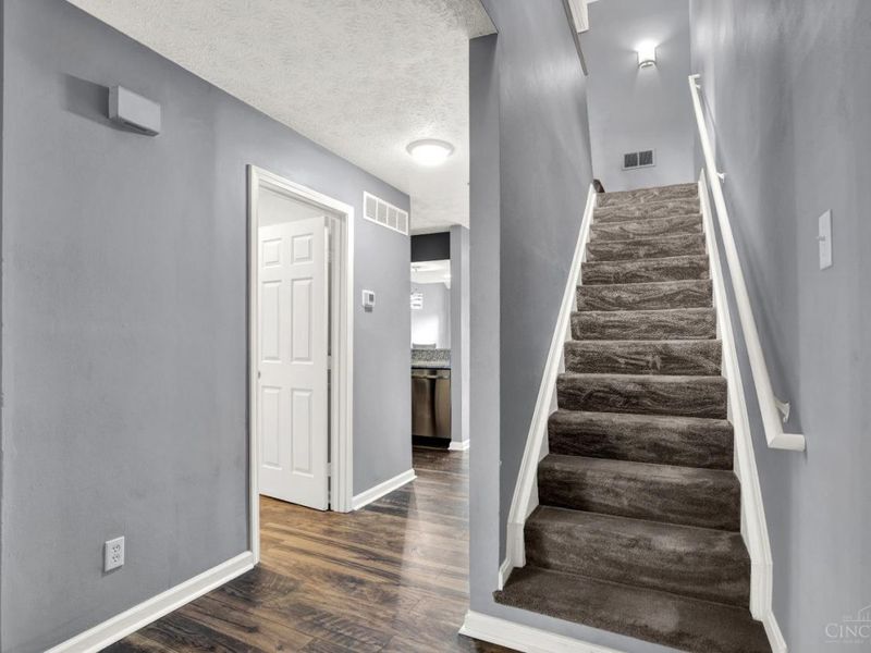 10555 Montgomery Road, Unit 70, Montgomery, OH 45242 Photo 43