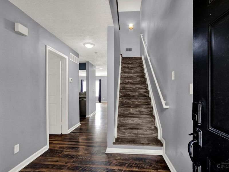 10555 Montgomery Road, Unit 70, Montgomery, OH 45242 Photo 6