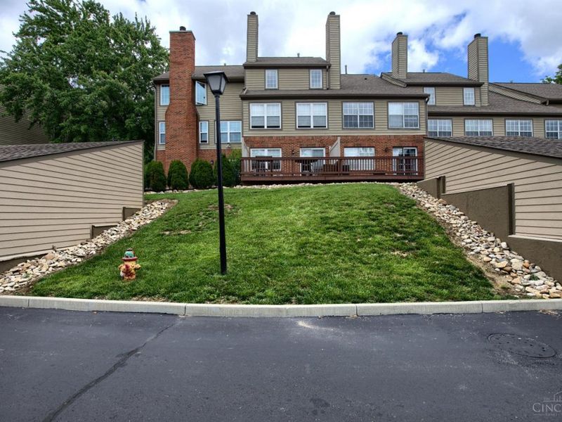 10555 Montgomery Road, Unit 70, Montgomery, OH 45242 Photo 60
