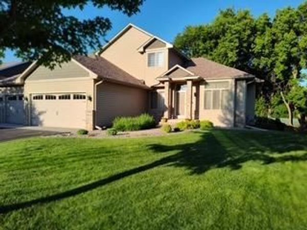 9918 Kiwi Avenue N, Brooklyn Park, MN 55443
