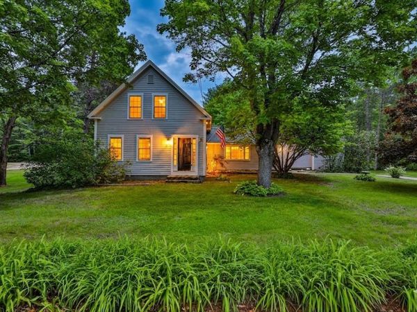42 Main Street, Brookline, NH 03033