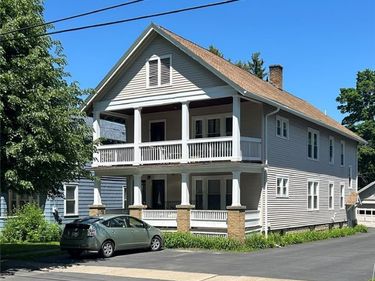 5 Hillside Avenue , New Hartford, NY 13413