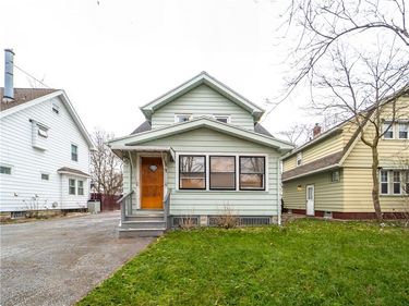 38 Elgrove Road, Rochester, NY 14617