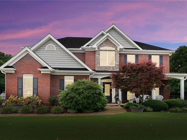 1233 White Columns Drive , Monroe, GA 30656