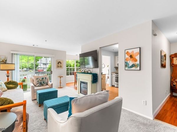 170 Whisper Way E., Roxbury, NJ 07852