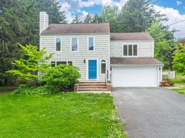 163 Sand Spring Rd, Harding, NJ 07960