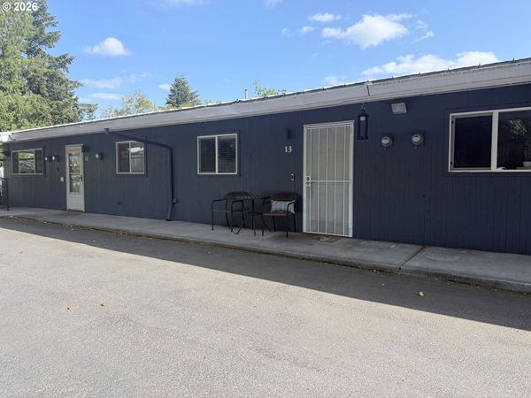 10090 SW BEAVERTON HILLSDALE HWY, Unit 13, Beaverton, OR 97005