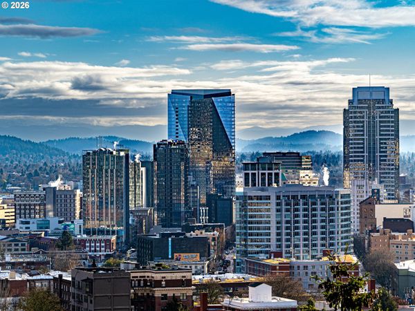 550 SW 10TH AVE, Unit 2601, Portland, OR 97205