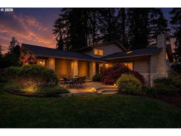 88108 TIKI LN, Springfield, OR 97478