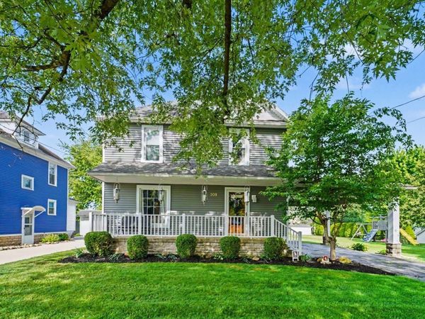 208 Kinney, Bellevue, OH 44811