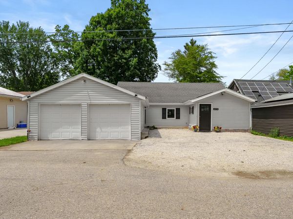 10574 Tomkinson Drive, Scotts, MI 49088