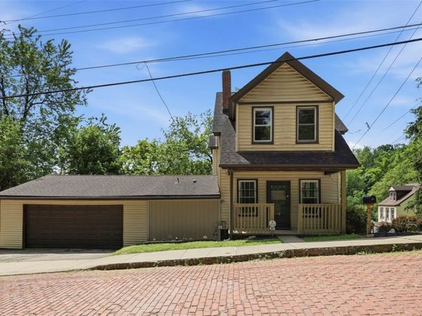 401 E Burgess St, Pittsburgh, PA 15214