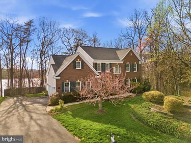 17988 SWANS CREEK LANE , DUMFRIES, VA 22026