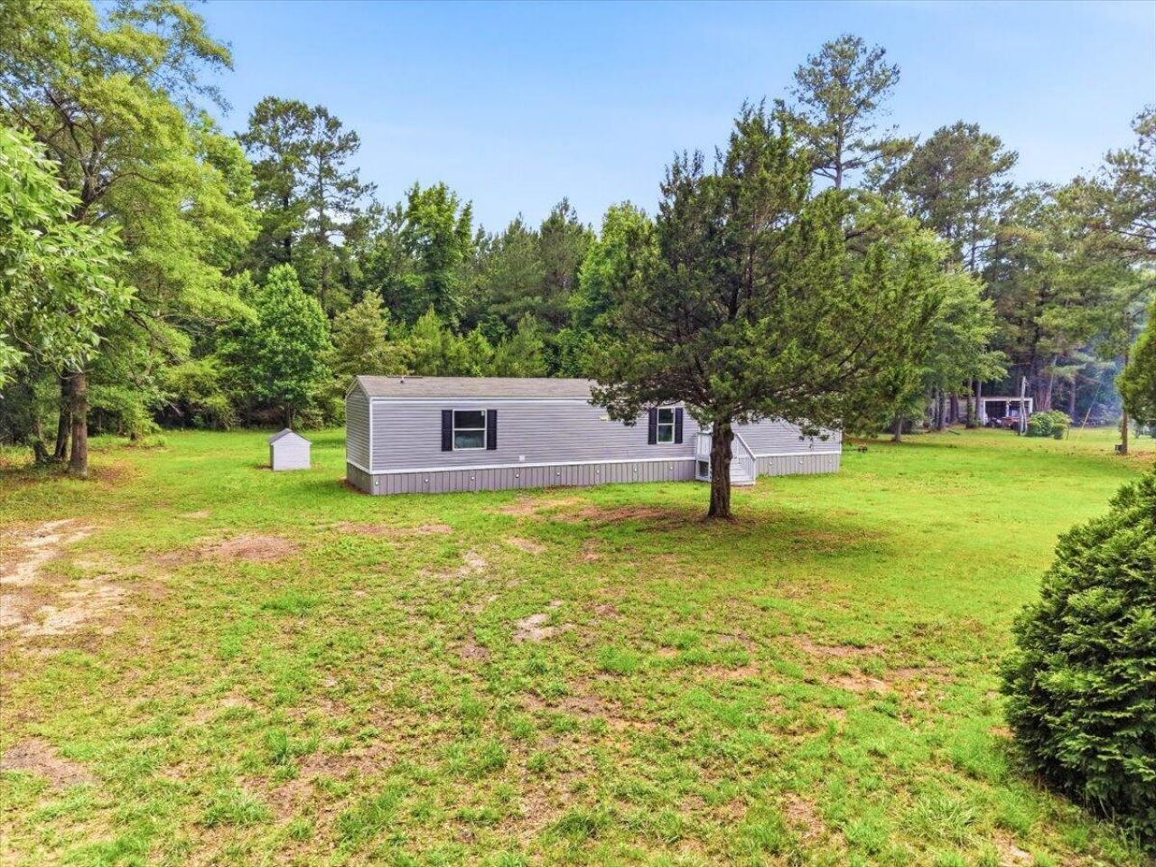 169 Bennett Avenue Photo 17
