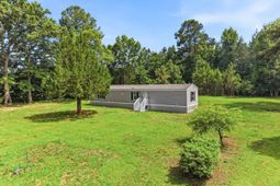 169 Bennett Avenue photo 4