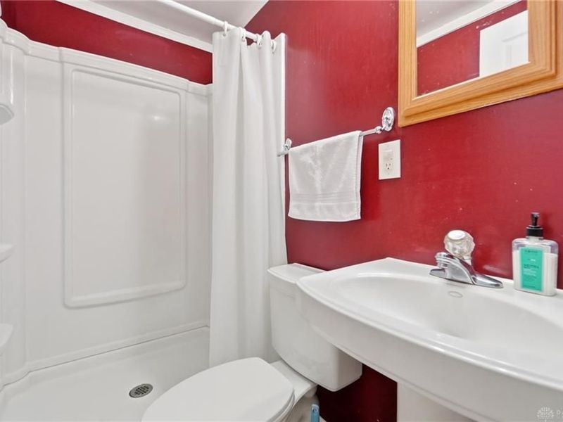 945 Kenbrook Drive, Vandalia, OH 45377 Photo 22
