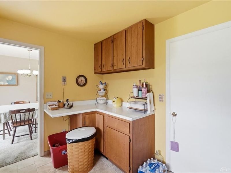 945 Kenbrook Drive, Vandalia, OH 45377 Photo 4