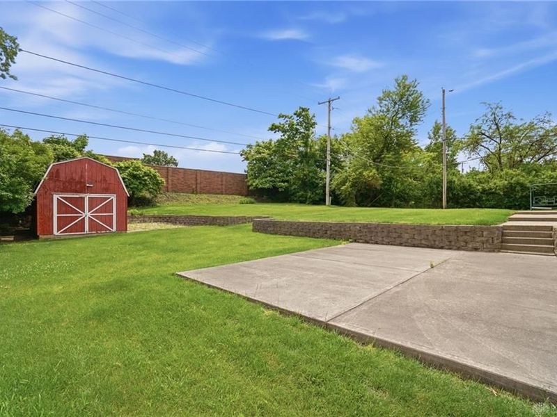 945 Kenbrook Drive, Vandalia, OH 45377 Photo 41