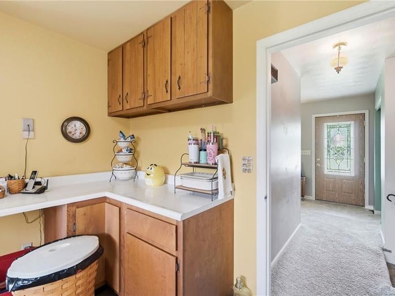 945 Kenbrook Drive, Vandalia, OH 45377 Photo 5