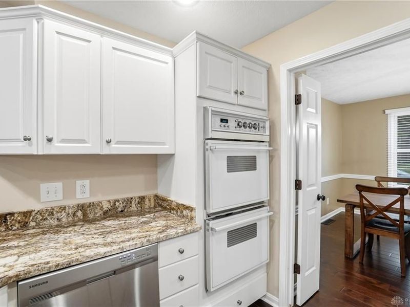 6470 Hollowview Trail, Centerville, OH 45459 Photo 23