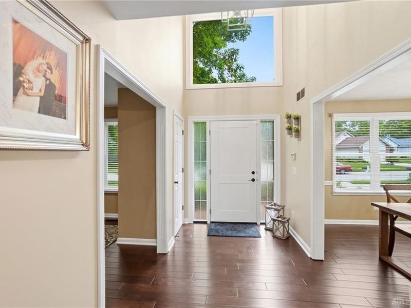 6470 Hollowview Trail, Centerville, OH 45459 Photo 7