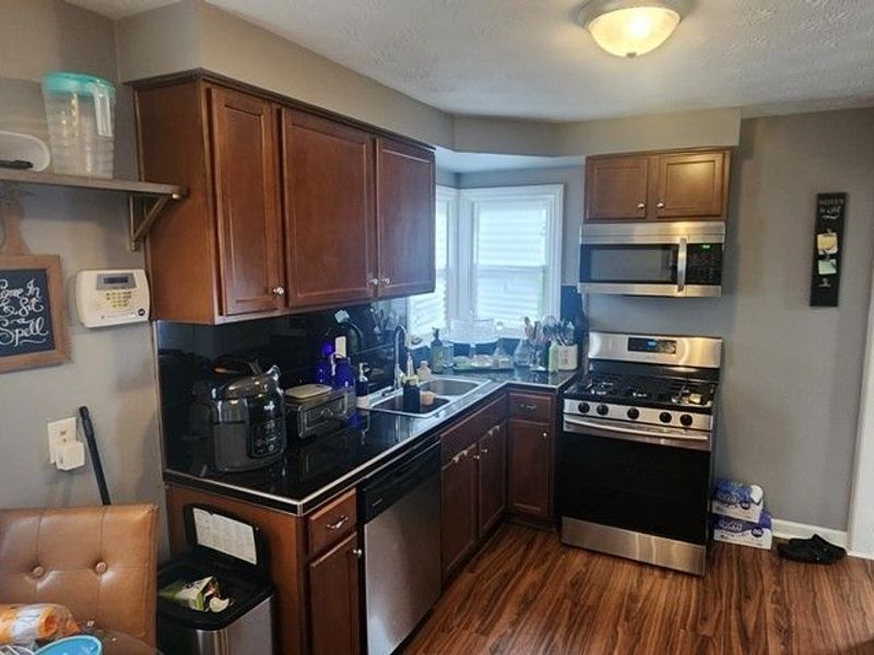 21351 Crystal Avenue, Euclid, OH 44123 Photo 3