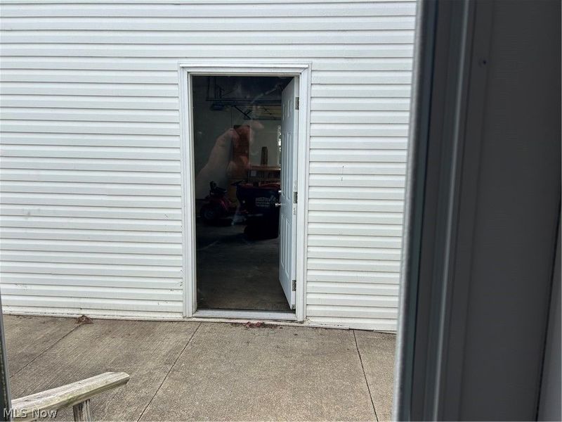 39 N Canal Street, Frazeysburg, OH 43822 Photo 21