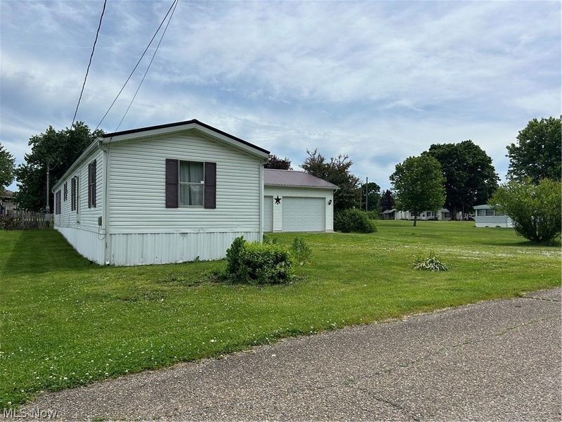 39 N Canal Street, Frazeysburg, OH 43822 Photo 31
