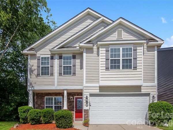 2901 Heather Ridge Road , Dallas, NC 28034