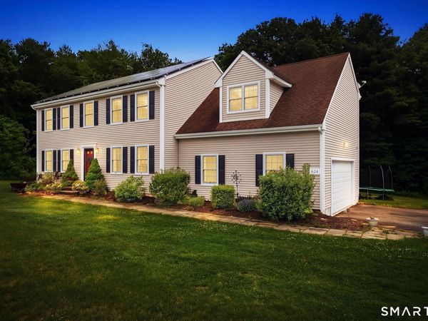 624 Hartford, Salem, CT 06420