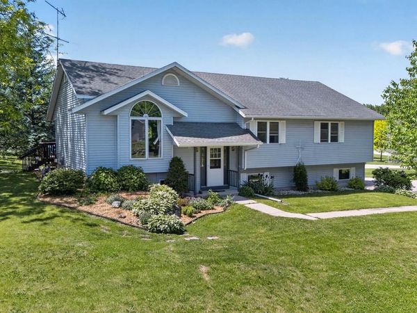 7129 Dorf View Court, Sauk City, WI 53583
