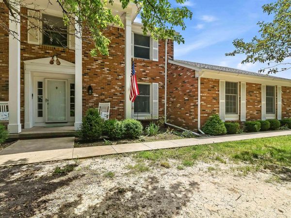 499 Overlook Drive, Upland, IN 46989