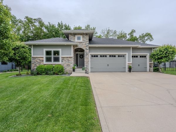 2848 Prairie Rose Drive, Norwalk, IA 50211