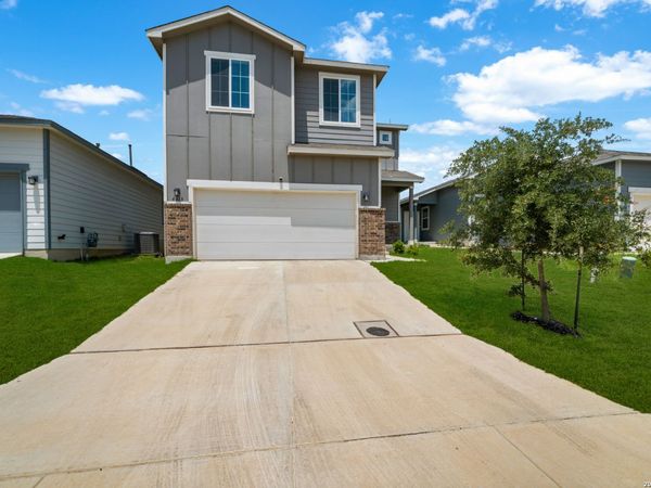 4018 Fallow Xing, St Hedwig, TX 78152