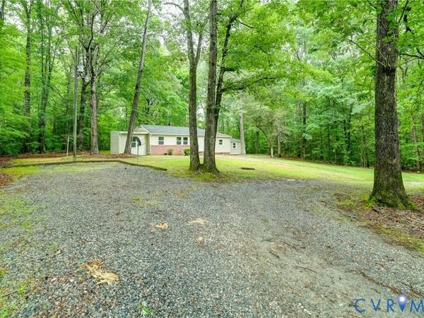 1795 Powhatan Trail , King William, VA 23086