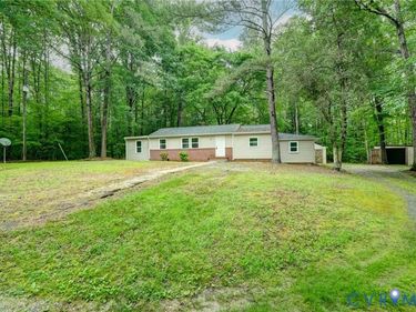 1795 Powhatan Trail, King William, VA 23086