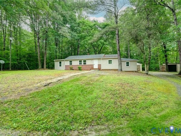 1795 Powhatan Trail, King William, VA 23086