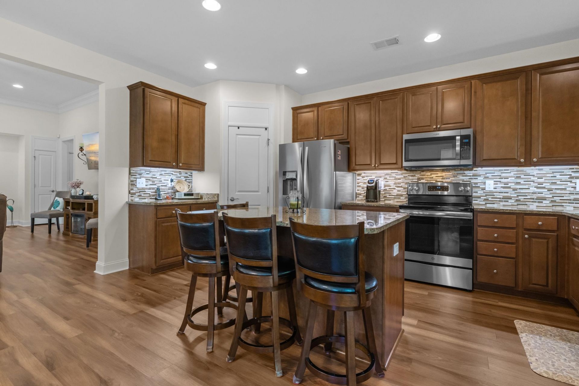 1727 Suncrest Dr.  Photo 16