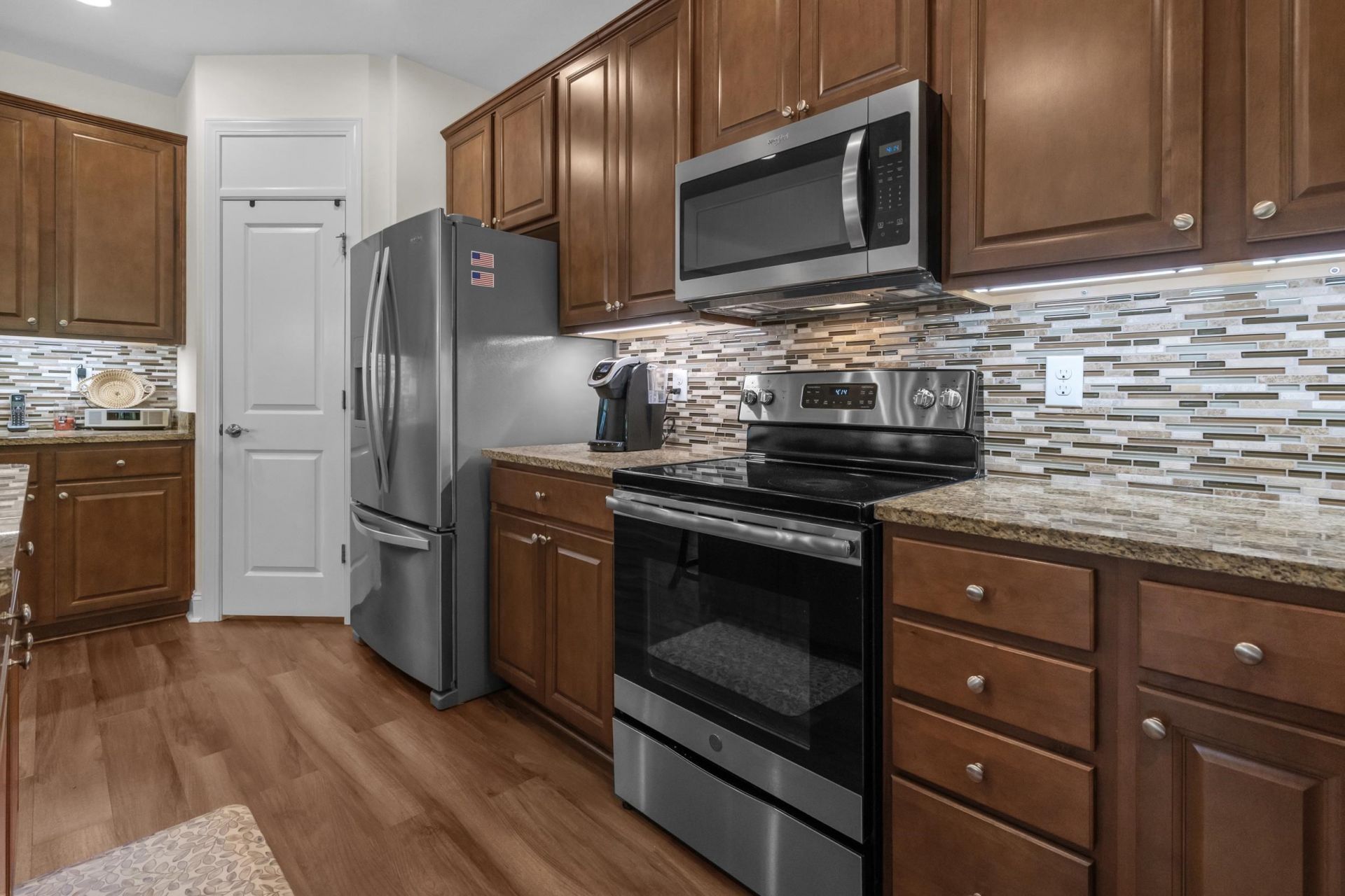 1727 Suncrest Dr.  Photo 19