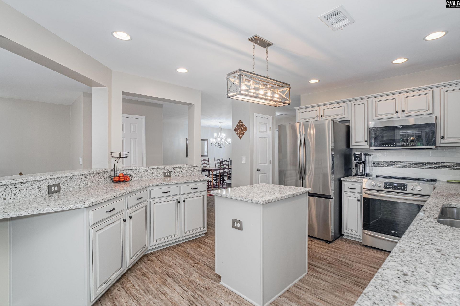 12 Holly Creek Court  Photo 13